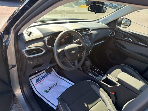 Used 2023 Chevrolet TrailBlazer LS image 10