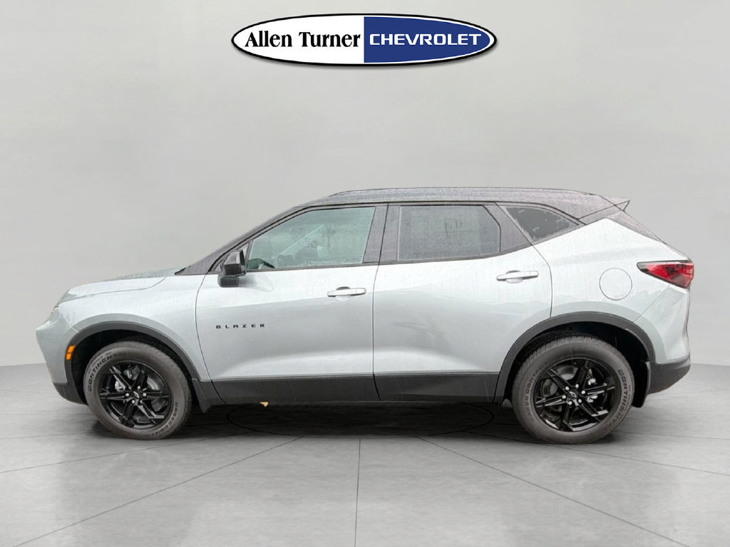New 2026 Chevrolet Blazer LT w/ Convenience Package FWD image 6