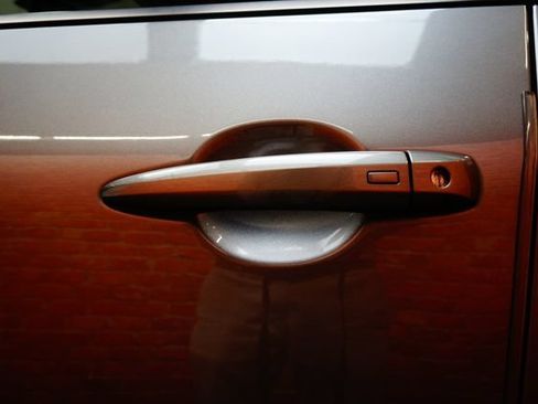 Certified 2023 Nissan Rogue SV AWD/4WD image 61