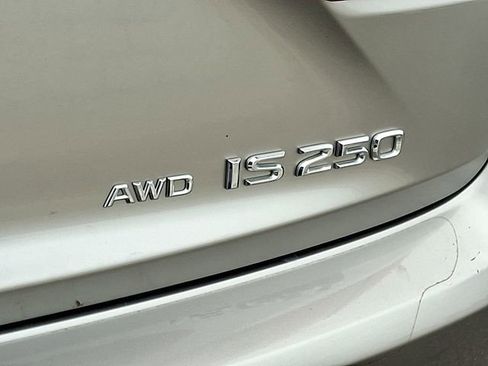 Used 2014 Lexus IS 250 250 w/ Premium Package image 32