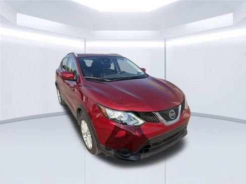 Used 2019 Nissan Rogue Sport SV FWD image 3