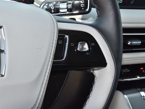 New 2026 Lincoln Aviator 2WD image 26