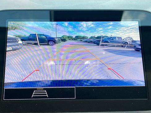 Used 2024 Chevrolet Malibu LT FWD image 13