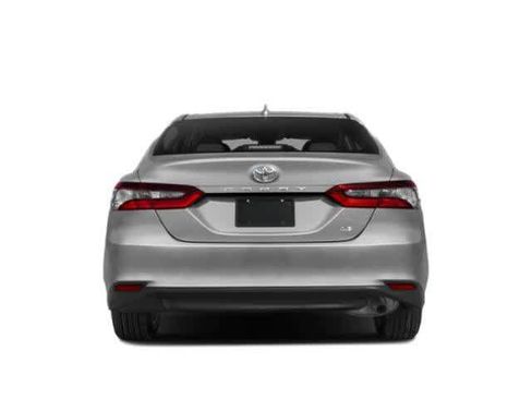 Used 2021 Toyota Camry LE AWD/4WD image 8