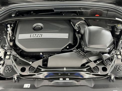 New 2026 BMW X2 xDrive28i w/ Convenience Package AWD/4WD image 15