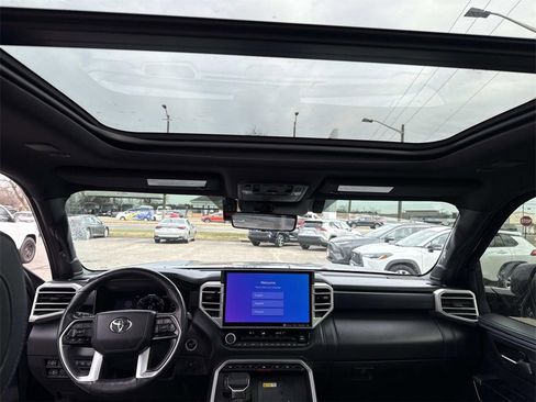 Used 2022 Toyota Tundra Platinum image 15