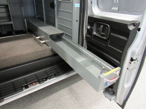 Used 2020 Chevrolet Express 2500 Extended w/ Driver Convenience Package RWD image 22