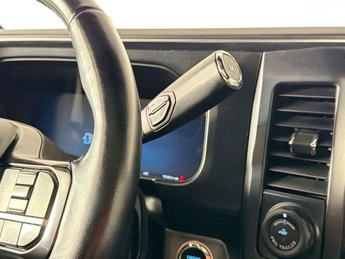 Used 2024 Ford F450 Platinum w/ FX4 Off-Road Package AWD/4WD image 17