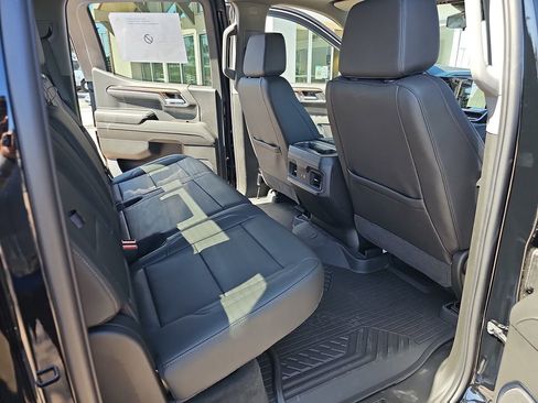 New 2026 Chevrolet Silverado 1500 LT Trail Boss w/ LT Trail Boss Premium Package AWD/4WD image 11