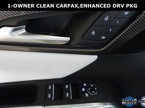 Used 2024 Chevrolet Traverse RS FWD image 10