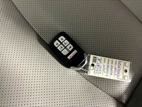 Used 2018 Honda Odyssey Elite image 30