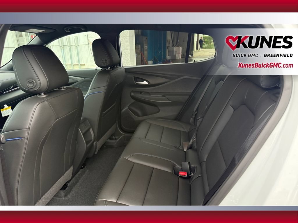 New 2026 Buick Envista Sport Touring w/ Convenience I Package FWD image 31