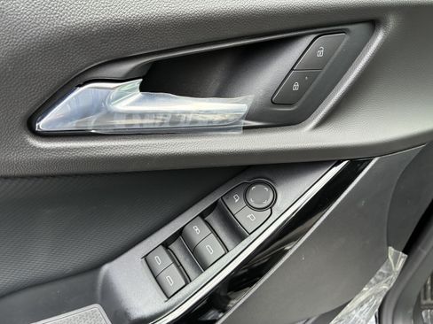 New 2027 Chevrolet Equinox LT FWD image 24