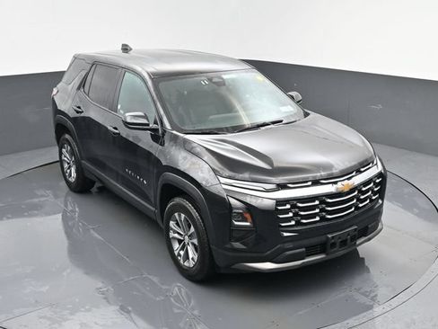 Used 2025 Chevrolet Equinox LT AWD/4WD image 21