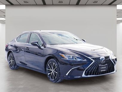 Certified 2024 Lexus ES 300h w/ Premium Package
