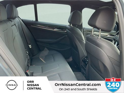 Used 2021 BMW 530i w/ Convenience Package RWD image 12