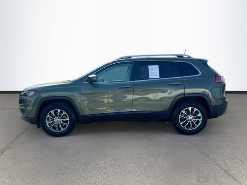 Certified 2021 Jeep Cherokee Latitude Plus AWD/4WD image 4