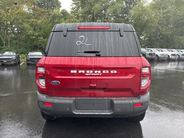 Used 2025 Ford Bronco Sport Outer Banks w/ Outer Banks Tech Package+ AWD/4WD image 4