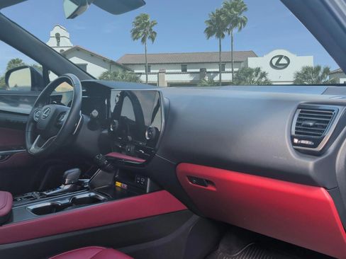 Used 2025 Lexus NX 250 FWD w/ Accessory Package (2T) image 29