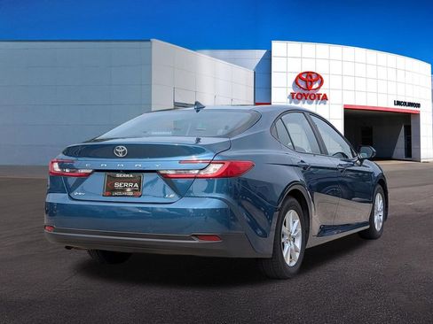 Used 2025 Toyota Camry LE FWD image 10