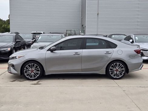 Used 2022 Kia Forte GT image 5