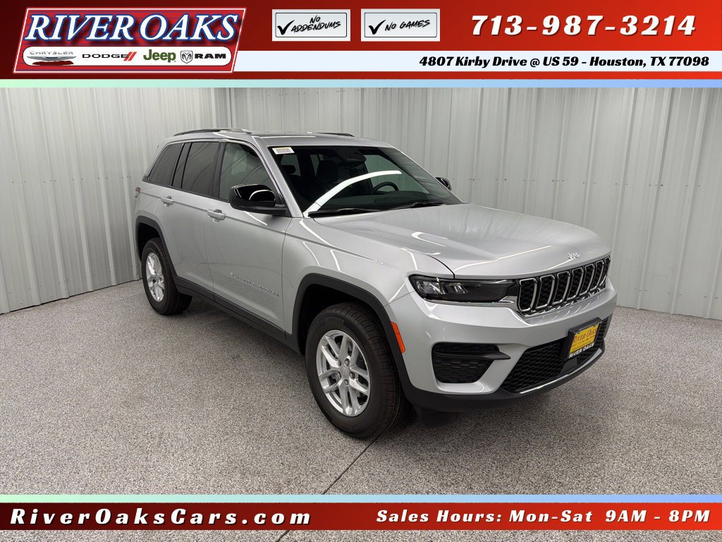 New 2026 Jeep Grand Cherokee Laredo RWD image 1