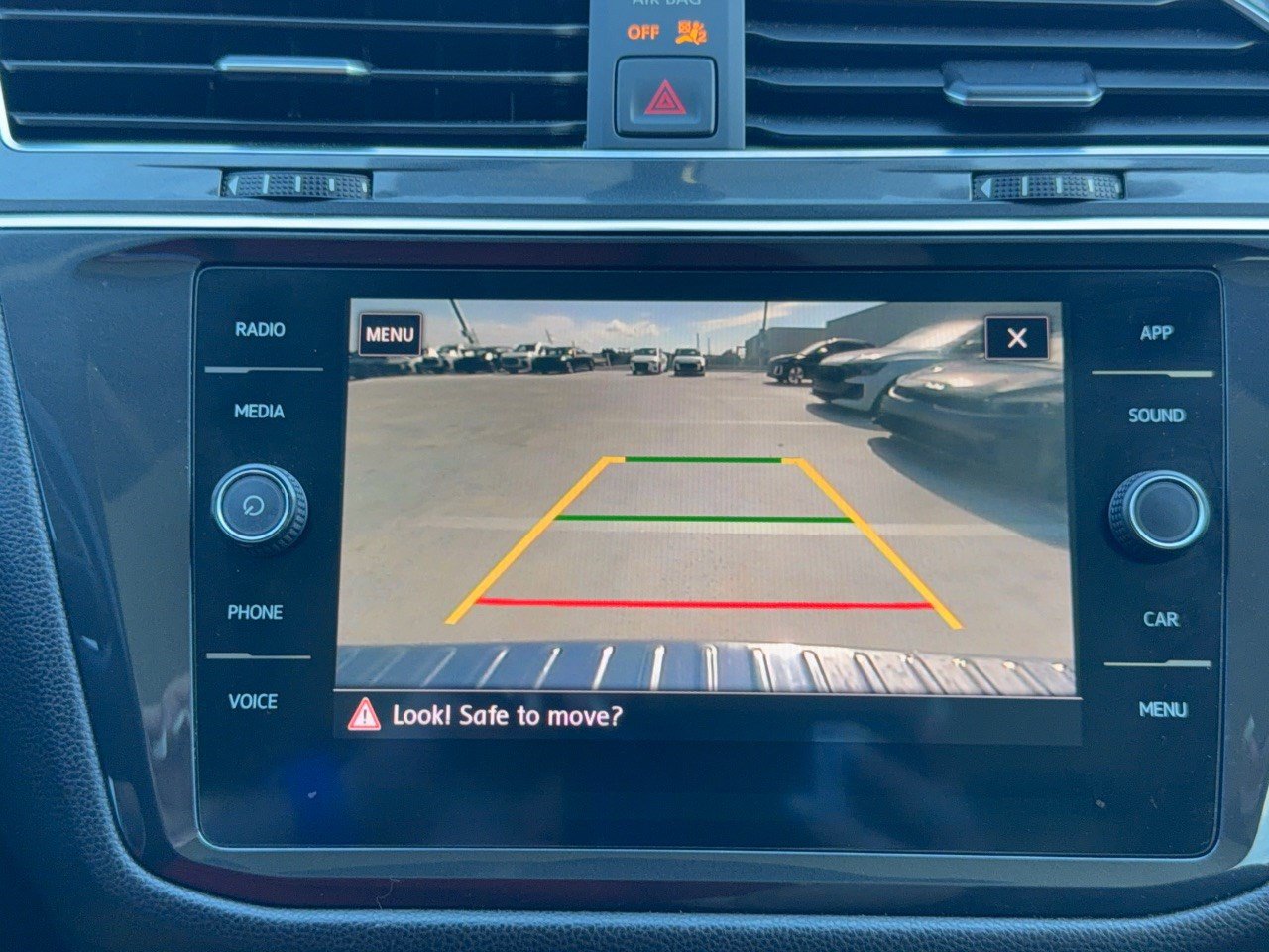 Used 2019 Volkswagen Tiguan S FWD image 24