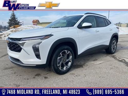 New 2026 Chevrolet Trax LT w/ Sunroof Package