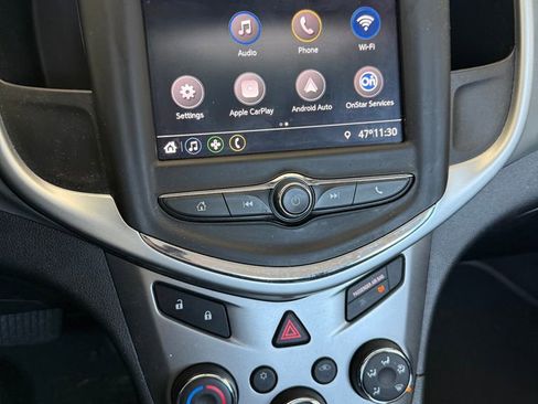 Used 2020 Chevrolet Sonic LT FWD image 10