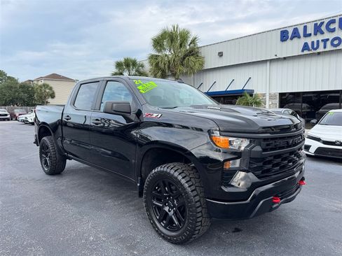 Used 2024 Chevrolet Silverado 1500 Custom Trail Boss AWD/4WD image 2