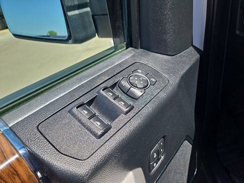 Used 2019 Ford F150 Lariat w/ Equipment Group 502A Luxury AWD/4WD image 63