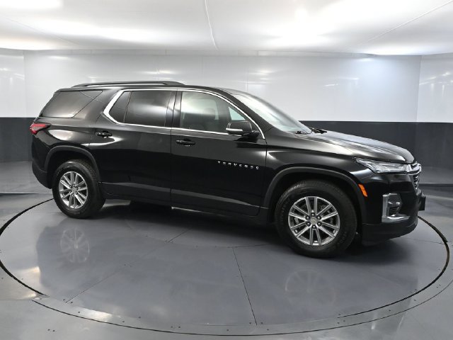 Used 2023 Chevrolet Traverse LT w/ LPO, Floor Liner Package AWD/4WD image 3