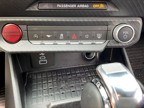 Used 2024 Ford Mustang Premium image 33