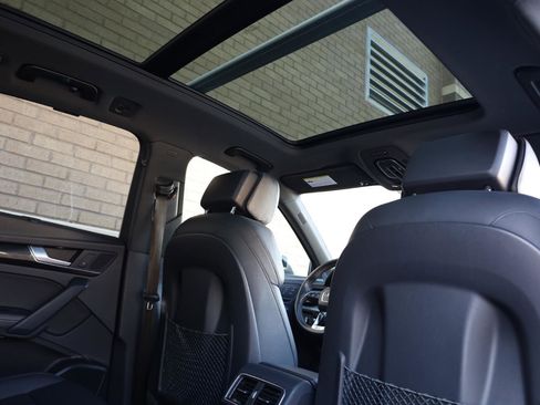 Used 2018 Audi SQ5 Prestige w/ Prestige Package AWD/4WD image 26