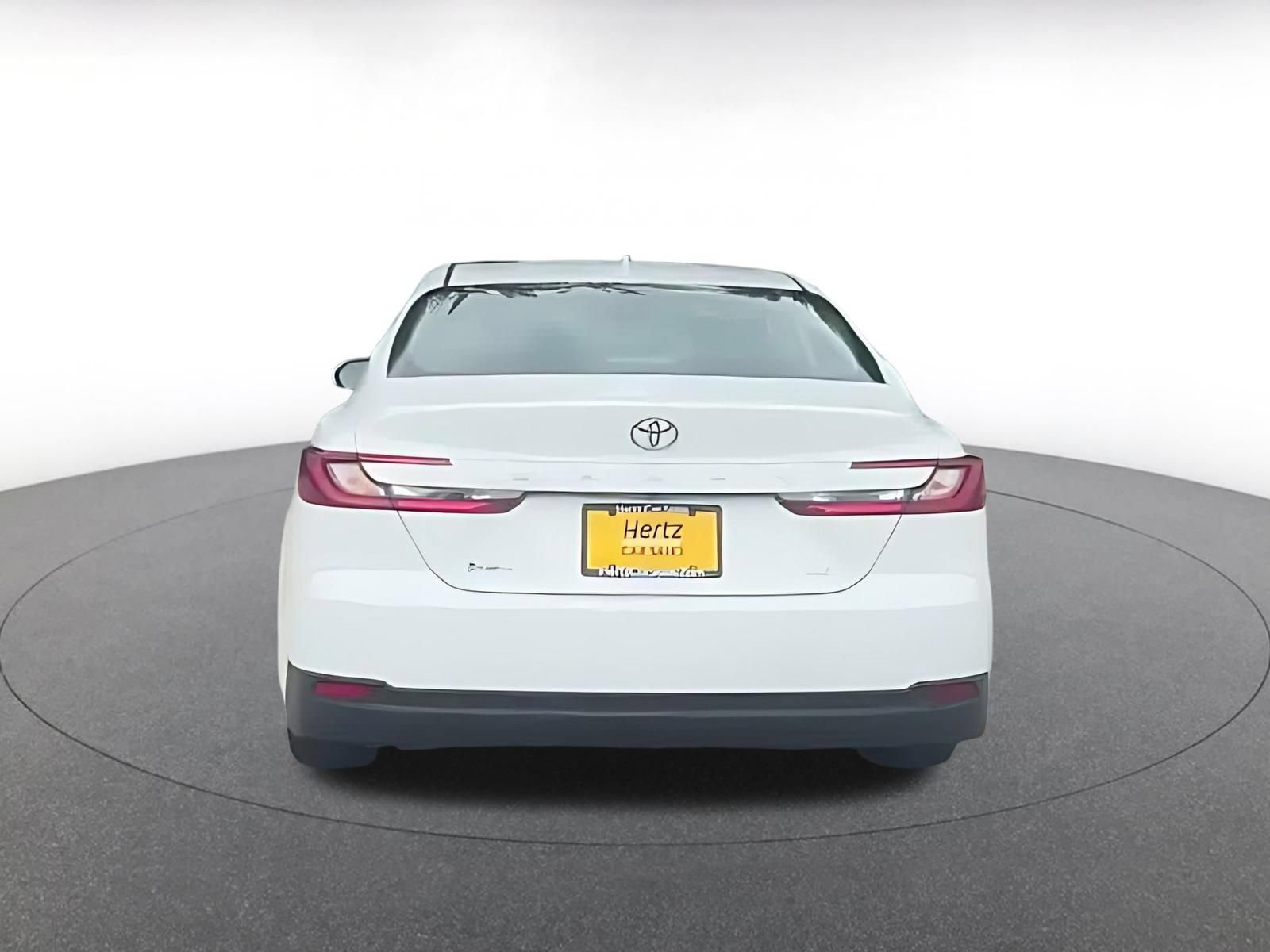 Used 2025 Toyota Camry LE FWD image 12