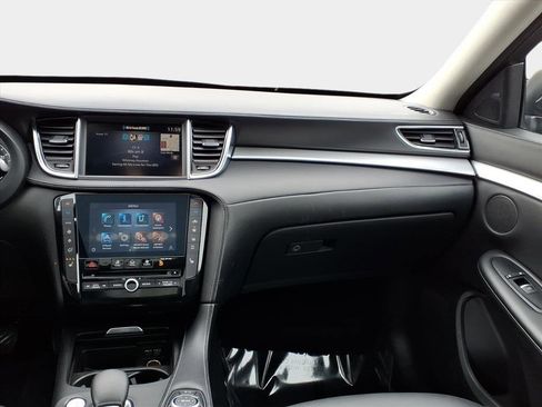 Used 2021 INFINITI QX50 Luxe image 14