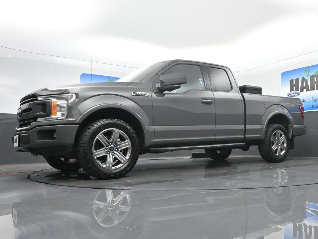 Used 2018 Ford F150 XLT w/ Equipment Group 302A Luxury AWD/4WD image 16