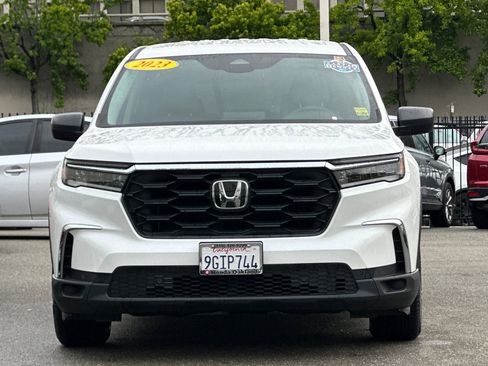 Used 2023 Honda Pilot LX image 11