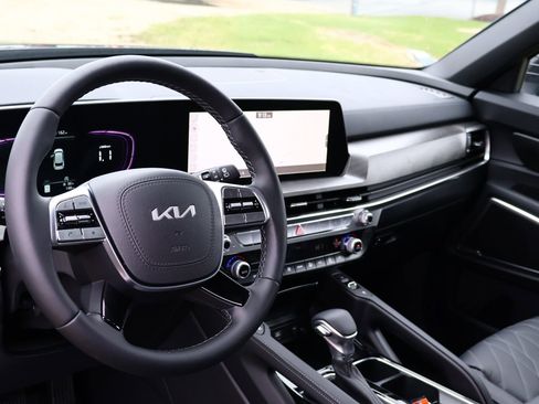 Used 2025 Kia Telluride EX X-Line image 28