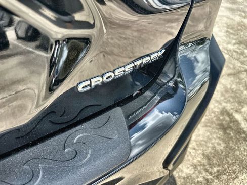 Used 2025 Subaru Crosstrek 2.0i Premium image 14