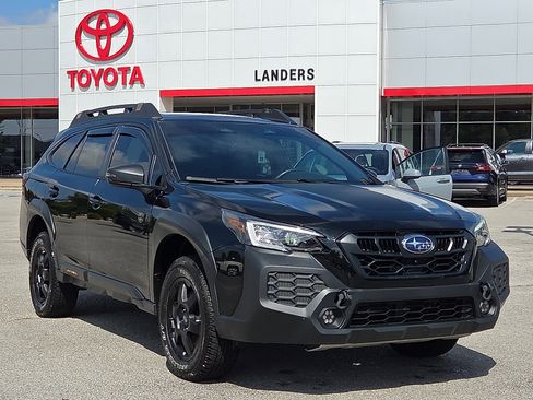 Used 2025 Subaru Outback Wilderness AWD/4WD image 1