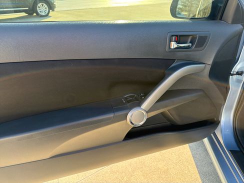 Used 2008 Scion tC image 21