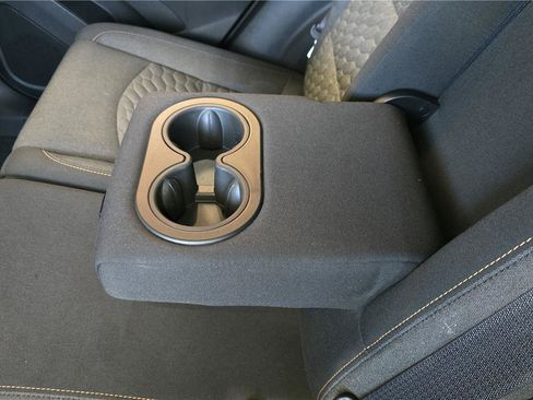Used 2020 Chevrolet Equinox LT FWD image 19