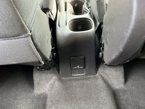 Used 2020 Chevrolet Trax LT image 24