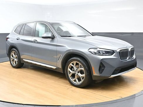 Used 2023 BMW X3 xDrive30i AWD/4WD image 2