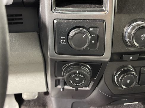 Used 2017 Ford F150 XLT w/ XTR Package AWD/4WD image 19
