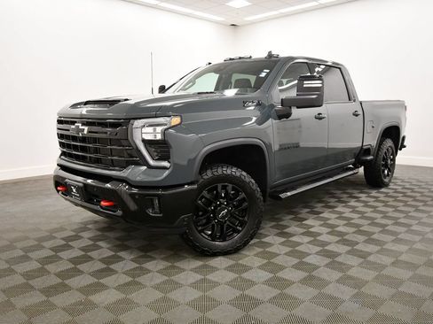 Used 2025 Chevrolet Silverado 3500 LTZ w/ Trail Boss Package AWD/4WD image 2