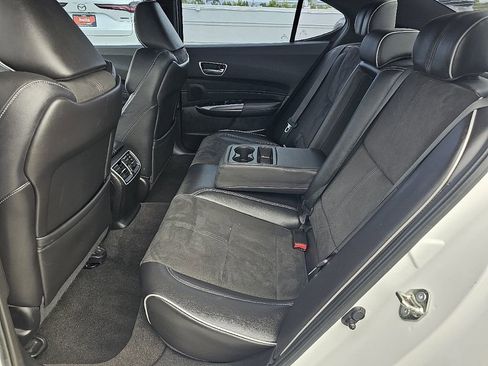 Used 2019 Acura TLX V6 w/ Technology & A-SPEC Pkg AWD/4WD image 22