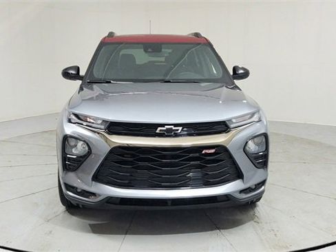 Used 2021 Chevrolet TrailBlazer RS w/ Sun and Liftgate Package image 8