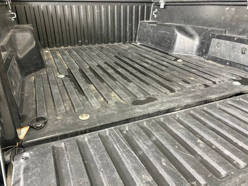 Used 2018 Toyota Tacoma SR w/ SR Convenience Package AWD/4WD image 39